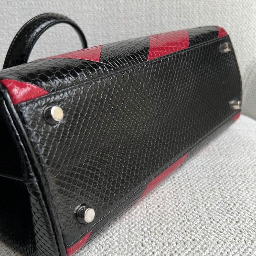 Gucci Zumi Crossbody Top Handle Python Bag- all leather interior in red black - Picture 14 of 16